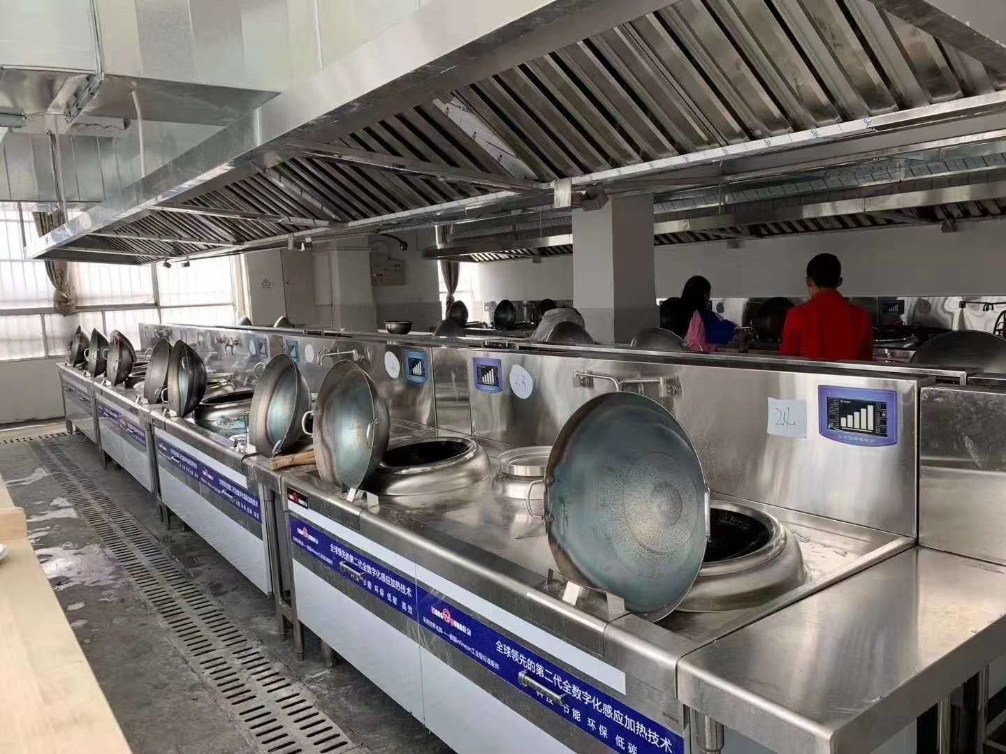 学校大菠萝福利网站导航设备