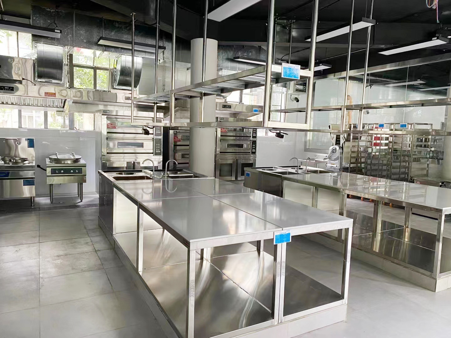酒店大菠萝福利网站导航设备及用品