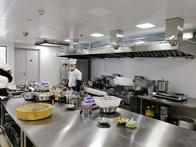 食堂大菠萝福利网站导航设备