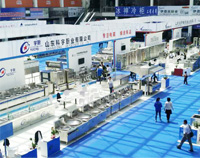 中国厨都酒店不锈钢设备展会盛大开幕，上千酒店大菠萝福利网站导航设备厂家云集，现场惊现机器人厨师